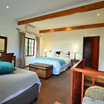 Houtkapperspoort Country Cottages